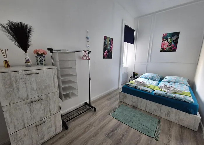 Διαμέρισμα Damjanich 51- Lovely 3bedroom