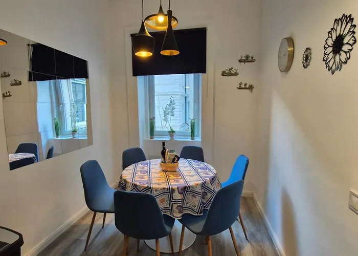 Damjanich 51- Lovely 3bedroom Διαμέρισμα Βουδαπέστη